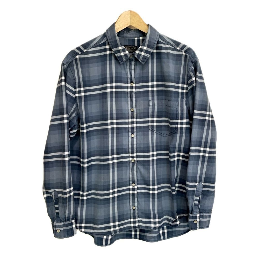 Pendleton Plaid Long Sleeve Button Down Shirt Mens Size Large Lightweight Cotton